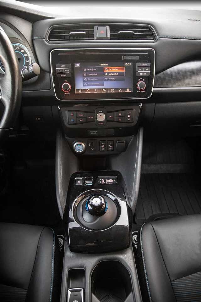 Nissan LEAF 40kWh Tekna
