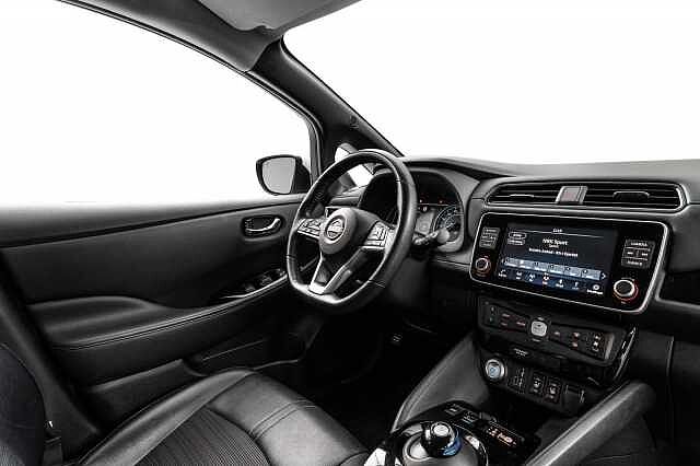Nissan LEAF 39kWh N-Connecta (K)