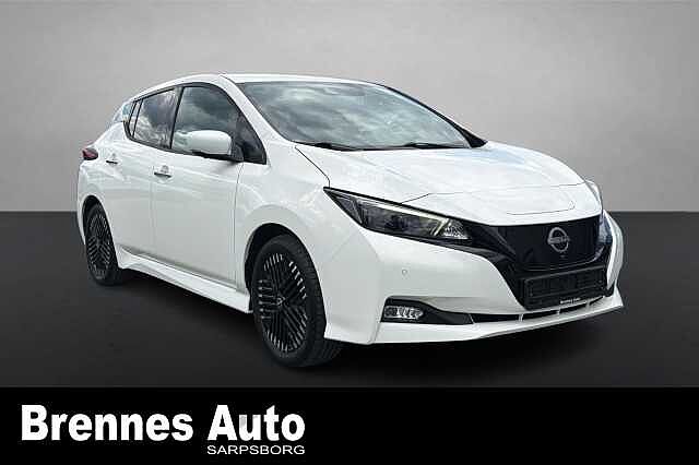 Nissan LEAF /360 KAMERA/APP/RATTVARME/++