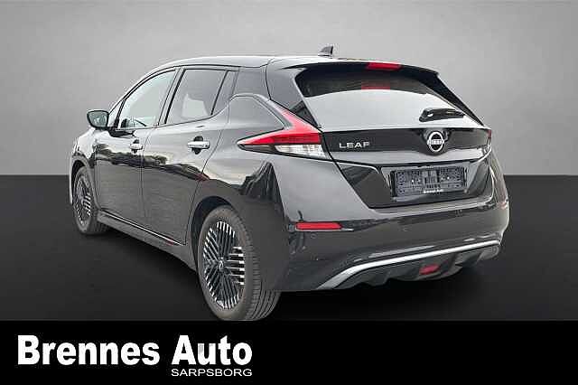 Nissan LEAF /360 KAMERA/APP/RATTVARME/++
