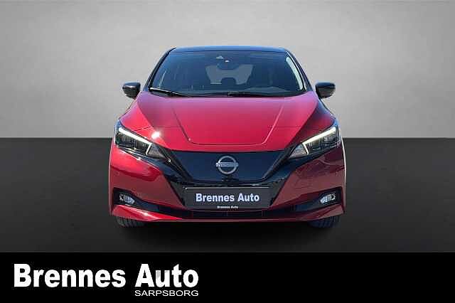 Nissan LEAF /360 KAMERA/APP/RATTVARME/++