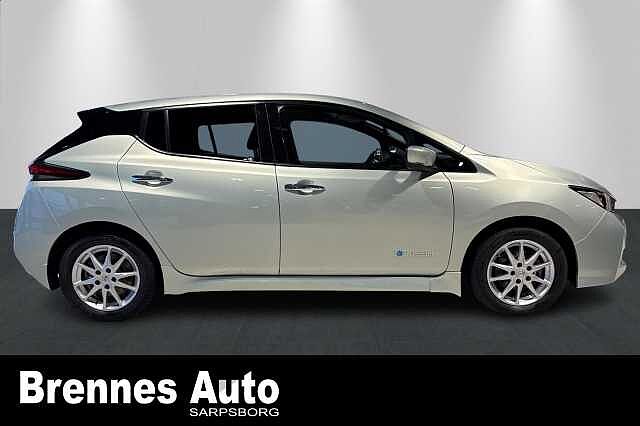 Nissan LEAF DAB+/Navi/360kam/