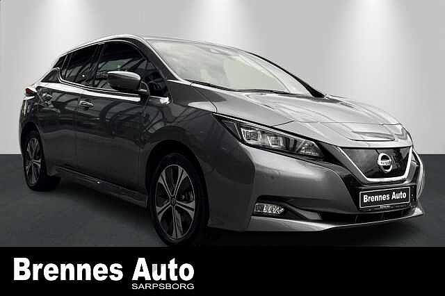 Nissan LEAF APP/360KAMERA/RATTVARME/++