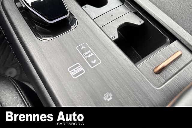 Nissan ARIYA Godt utstyrt modell, pen bil