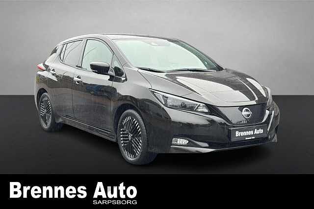 Nissan LEAF /Bose/Skinn/App/Rattvarme/++