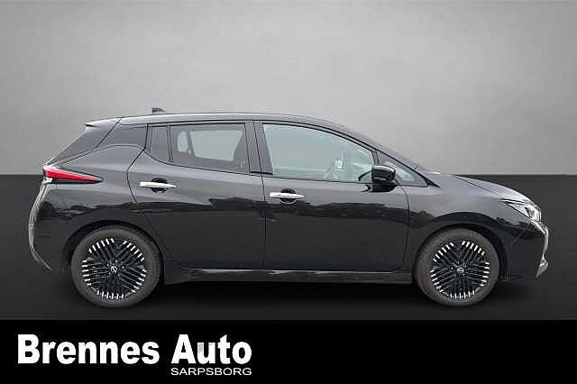 Nissan LEAF /360 KAMERA/APP/RATTVARME/++