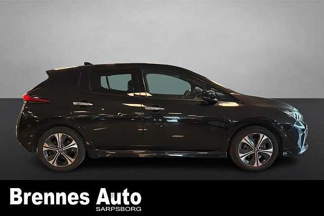 Nissan LEAF /360 KAMERA/APP/RATTVARME/++