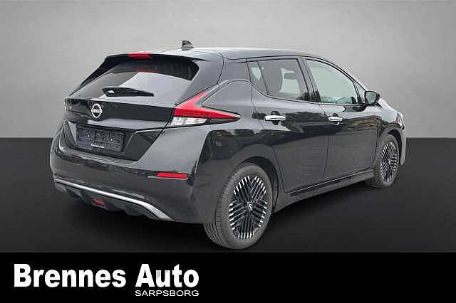 Nissan LEAF /360 KAMERA/APP/RATTVARME/++