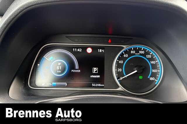 Nissan LEAF /360 KAMERA/APP/RATTVARME/++