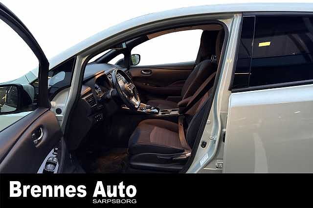 Nissan LEAF /360 KAMERA/NAVIGASJON/RATTVARME/++