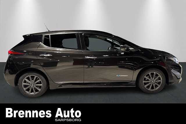 Nissan LEAF 40KWH Tekna/360p.kam/ACC/Navi++