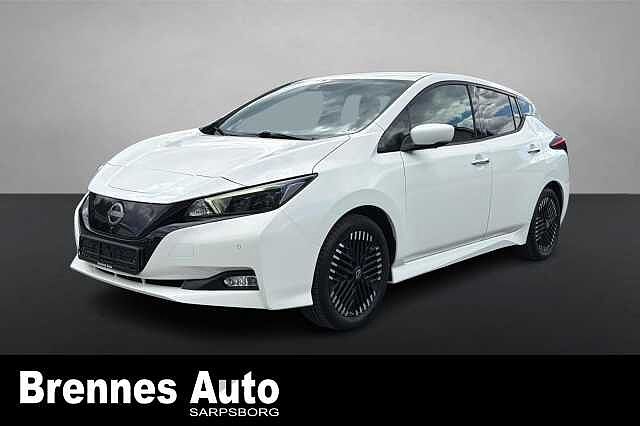 Nissan LEAF /360 KAMERA/APP/RATTVARME/++