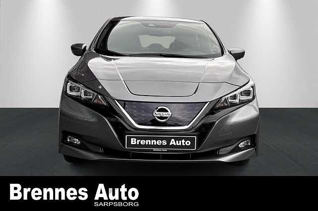 Nissan LEAF APP/360KAMERA/RATTVARME/++