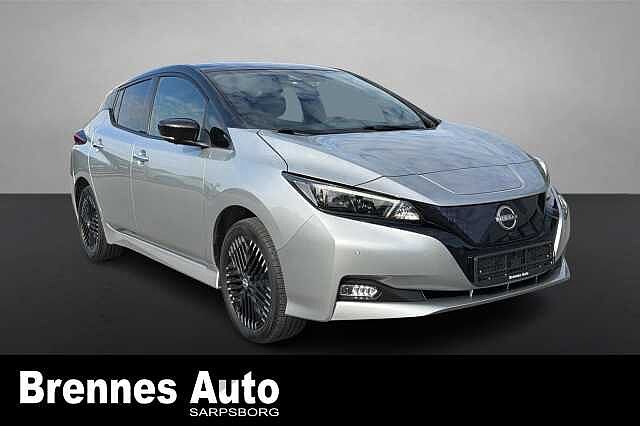 Nissan LEAF /APP/360 Kamera/Rattvarme/++