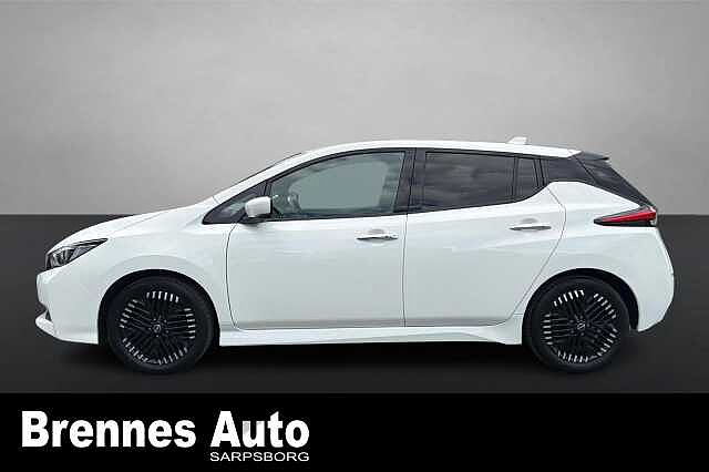 Nissan LEAF /360 KAMERA/APP/RATTVARME/++