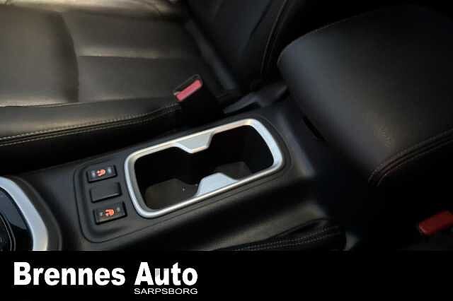 Nissan Navara Tekna/Frontguard/Ekstralys/Arb.lys/Hengerfeste