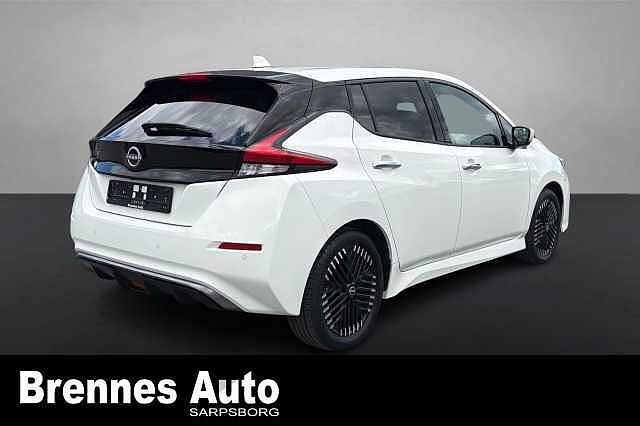 Nissan LEAF /360 KAMERA/APP/RATTVARME/++