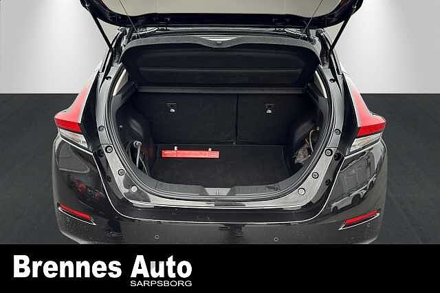 Nissan LEAF /360 KAMERA/APP/RATTVARME/++