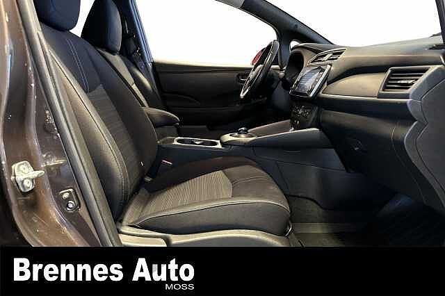 Nissan LEAF Navi/Kamera/Cruise/Rattvarme