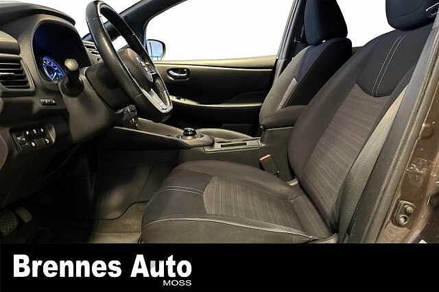 Nissan LEAF Navi/Kamera/Cruise/Rattvarme