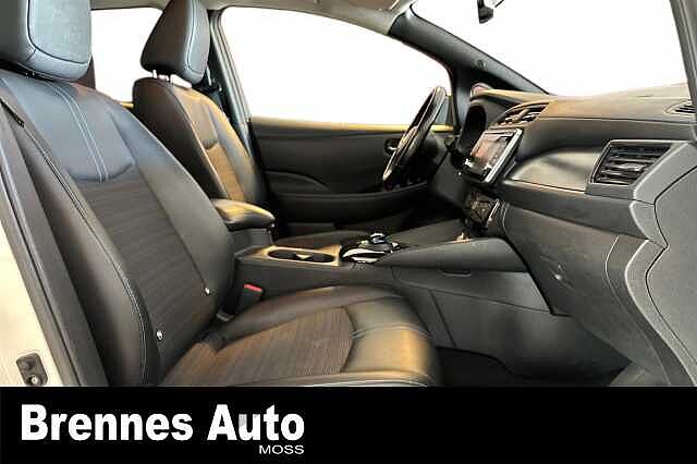 Nissan LEAF BOSE/Cruise/360kam