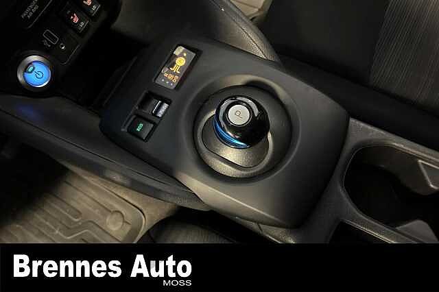 Nissan LEAF Navi/Kamera/Cruise/Rattvarme