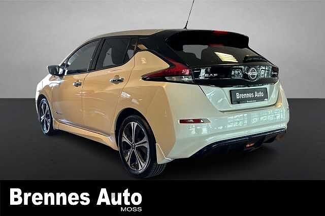 Nissan LEAF BOSE/Cruise/360kam