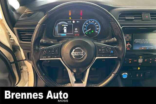 Nissan LEAF BOSE/Cruise/360kam
