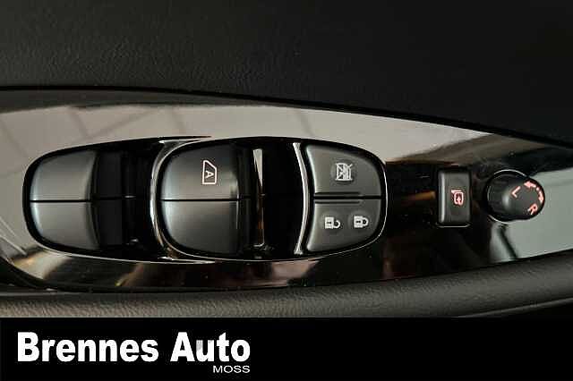 Nissan LEAF BOSE/Cruise/360kam