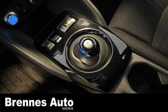 Nissan LEAF DAB/Navi/Ryggekamera