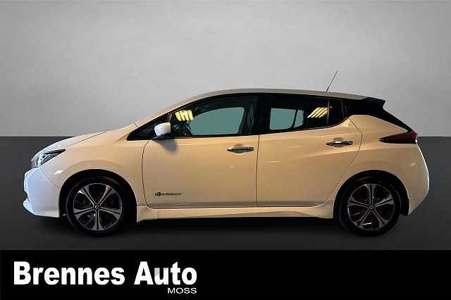 Nissan LEAF BOSE/Cruise/360kam