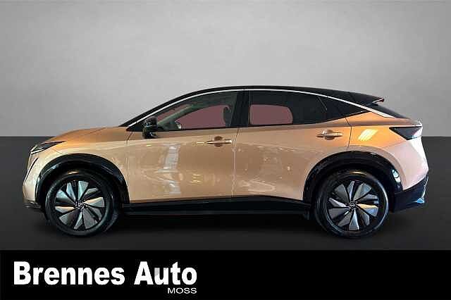 Nissan ARIYA /Cruise/Navi/360kamera ++