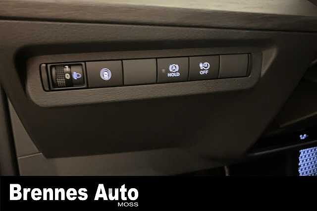 Nissan ARIYA rente! F&aring; biler p&aring; lager!