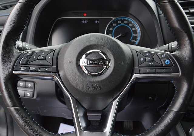 Nissan LEAF 40kWh Tekna