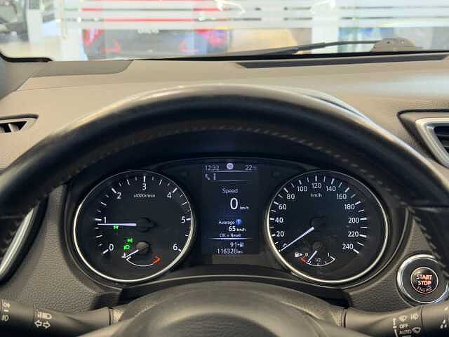 Nissan Qashqai 1,6 dCi 130 Tekna+ 4x4