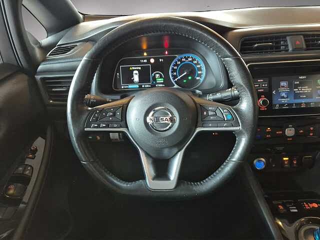 Nissan LEAF 40KWH