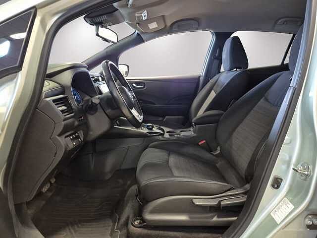 Nissan LEAF Launch Edtition