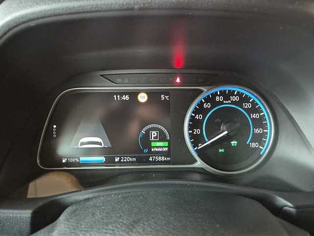 Nissan LEAF 40KWH