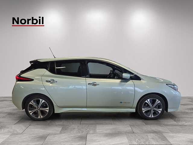 Nissan LEAF Launch Edtition
