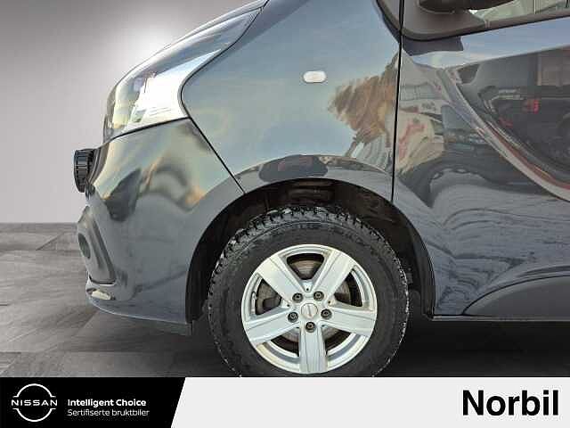 Nissan NV300 Working Star