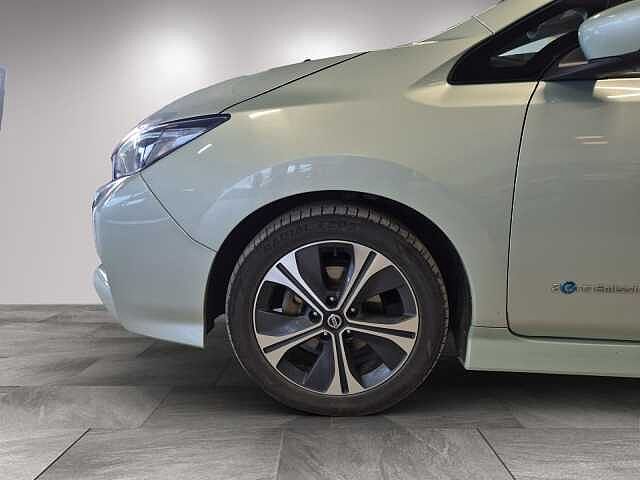Nissan LEAF Launch Edtition