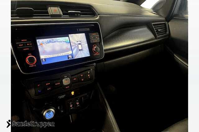 Nissan LEAF 40kWh Tekna