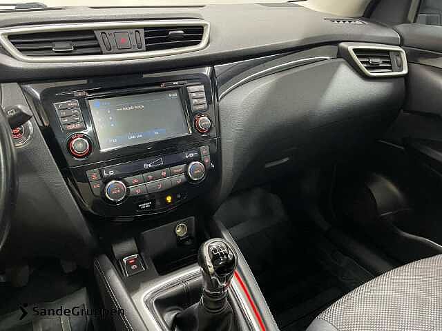 Nissan Qashqai 1,6 dCi 130 Tekna 4x4