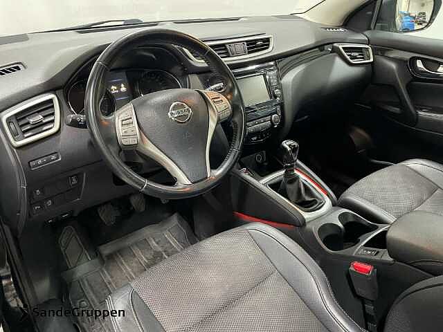 Nissan Qashqai 1,6 dCi 130 Tekna 4x4