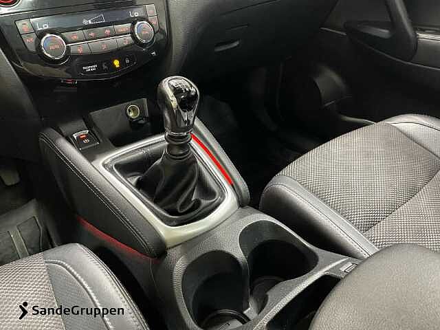 Nissan Qashqai 1,6 dCi 130 Tekna 4x4