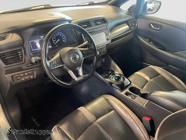 Nissan LEAF 40kWh Skinn/