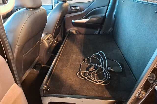 Nissan Navara DCI DOUBLE CAB. Lysbøyle, Veltebøyle, Xtra-Lys+++