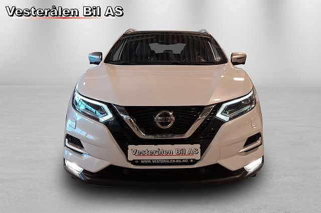 Nissan Qashqai Tekna, Automat, Panorama, R-cam, BT, ACC, +++
