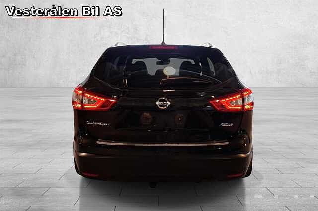 Nissan Qashqai Tekna, Skinn, Navi, El-Sete, 360-kamera++